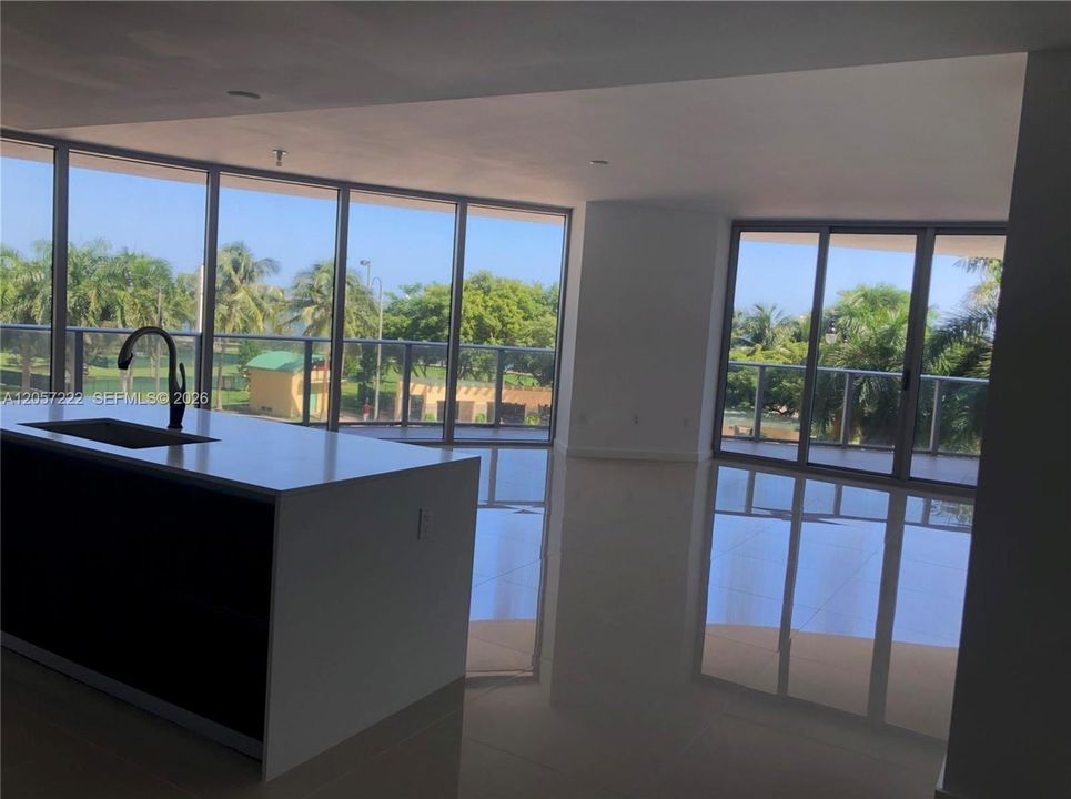 For Rent: $8,000 (3 beds, 4 baths, 2018 Square Feet)