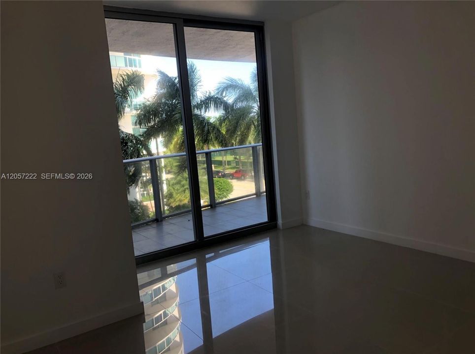 For Rent: $8,000 (3 beds, 4 baths, 2018 Square Feet)