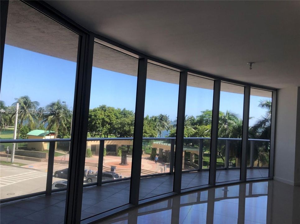 For Rent: $8,000 (3 beds, 4 baths, 2018 Square Feet)