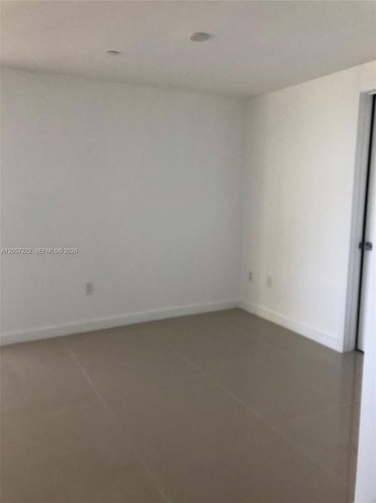 For Rent: $8,000 (3 beds, 4 baths, 2018 Square Feet)