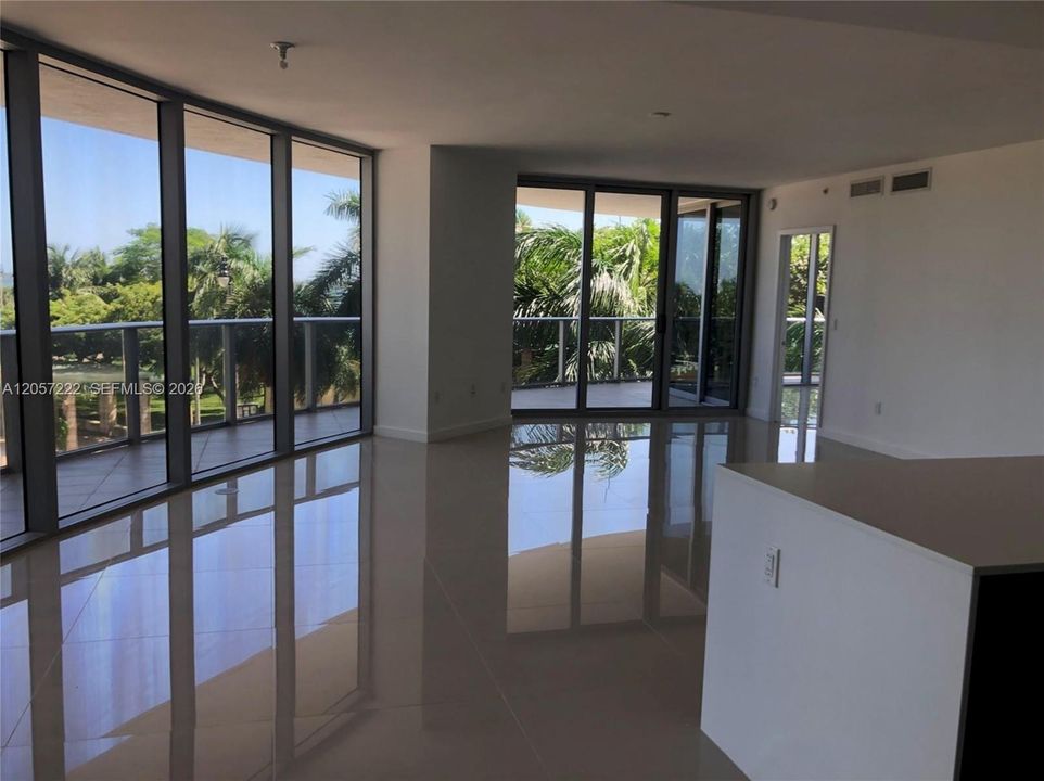 For Rent: $8,000 (3 beds, 4 baths, 2018 Square Feet)