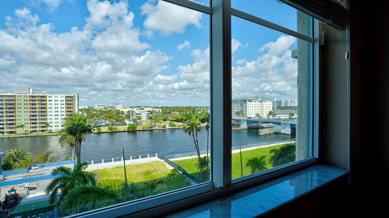 3020 Northeast 32nd Ave unit 606-27
