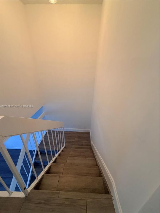 В аренду: $2,550 (2 спален, 1 ванн, 1095 Квадратных фут)