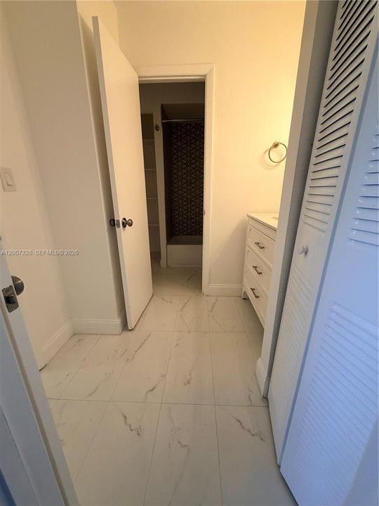 В аренду: $2,550 (2 спален, 1 ванн, 1095 Квадратных фут)