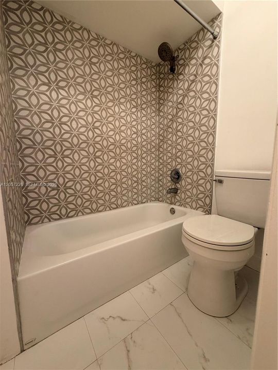 В аренду: $2,550 (2 спален, 1 ванн, 1095 Квадратных фут)