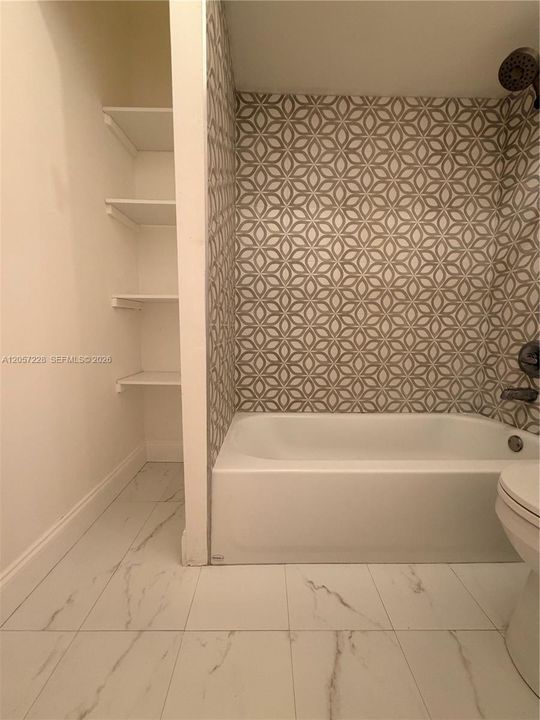 В аренду: $2,550 (2 спален, 1 ванн, 1095 Квадратных фут)