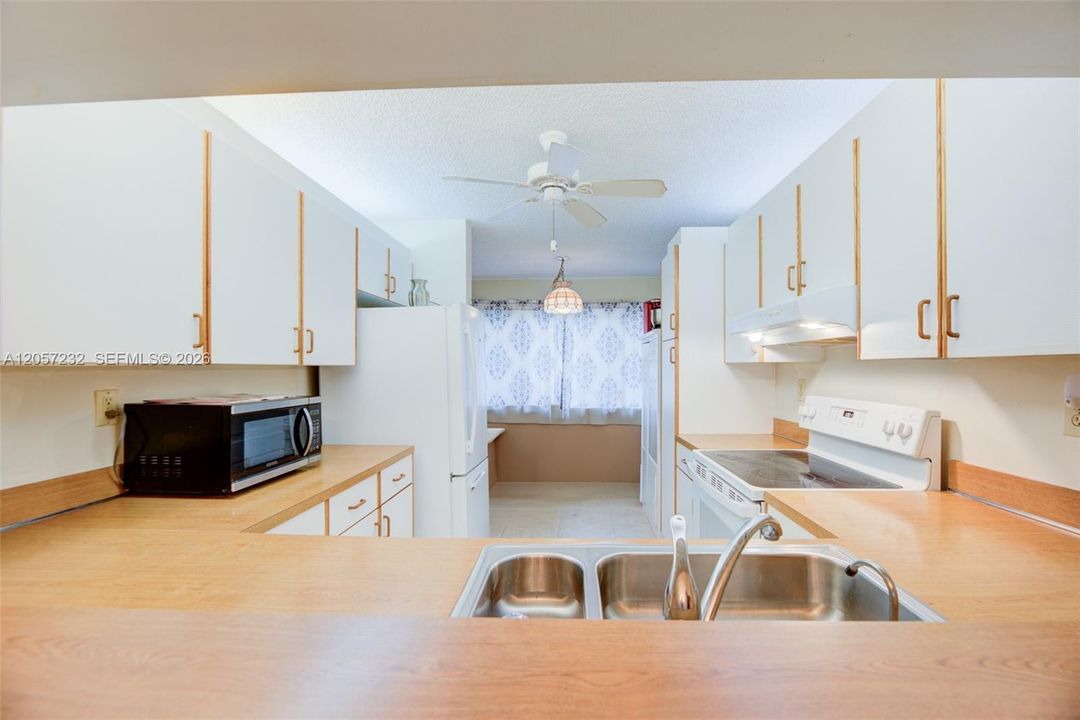 En Venta: $149,000 (2 camas, 2 baños, 1142 Pies cuadrados)