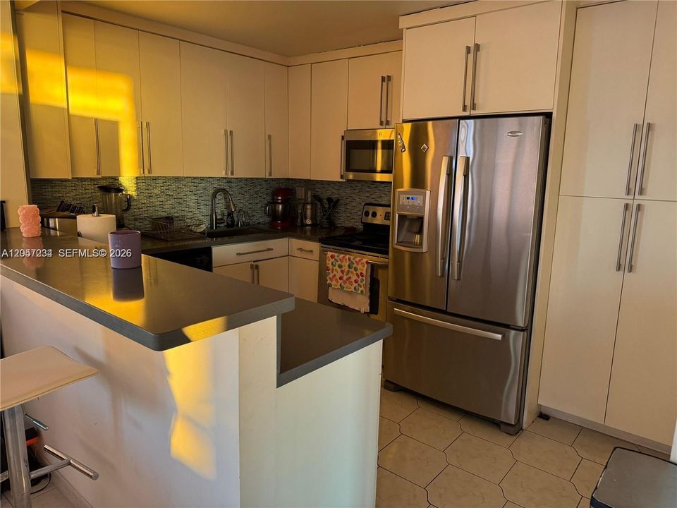 En Venta: $265,000 (2 camas, 2 baños, 1232 Pies cuadrados)