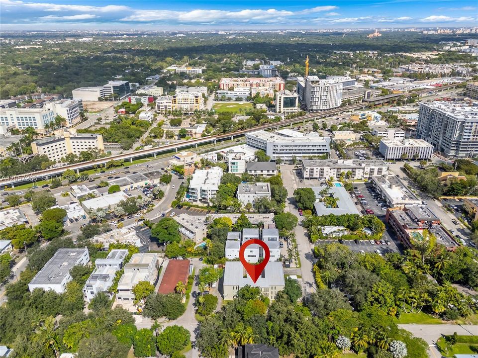 В аренду: $1,960 (1 спален, 1 ванн, 13746 Квадратных фут)