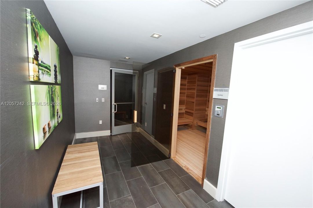En Venta: $1,220,000 (3 camas, 3 baños, 1524 Pies cuadrados)