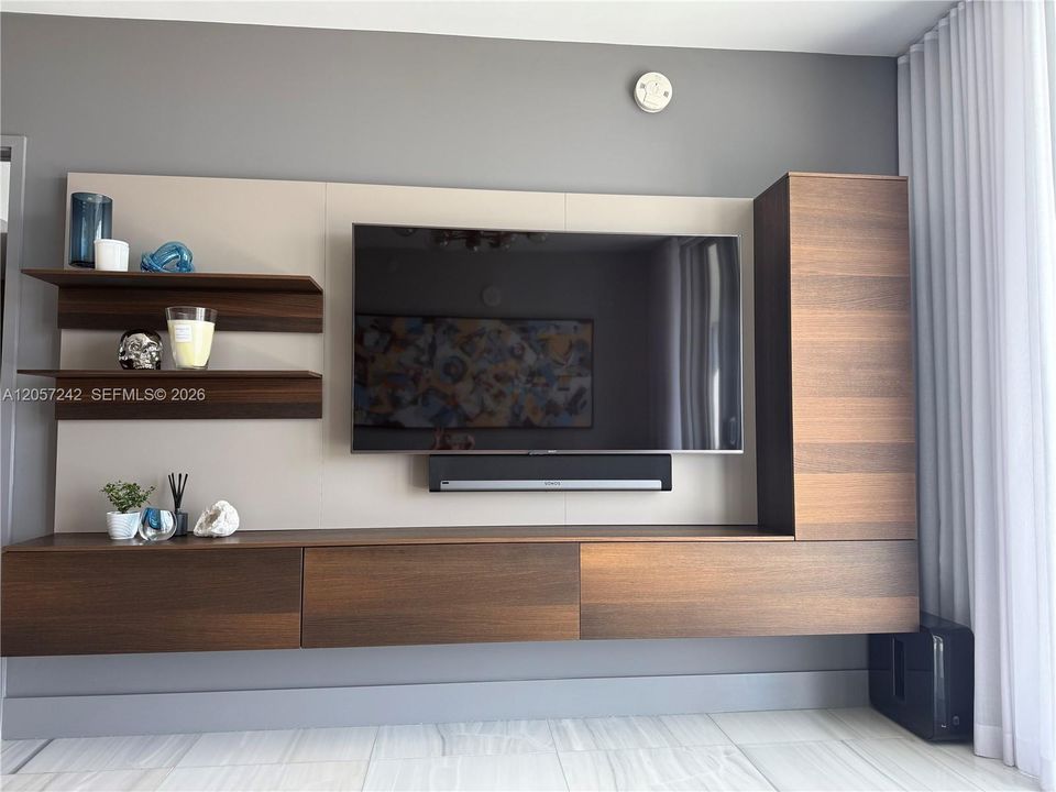 En Venta: $1,220,000 (3 camas, 3 baños, 1524 Pies cuadrados)