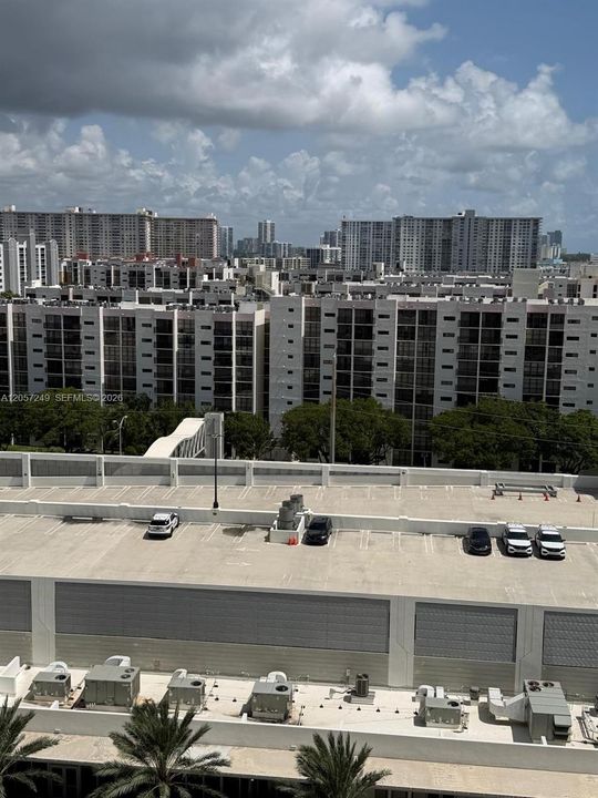 For Rent: $6,800 (3 beds, 2 baths, 1447 Square Feet)