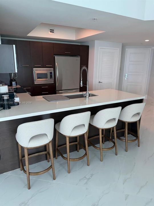 For Rent: $6,800 (3 beds, 2 baths, 1447 Square Feet)