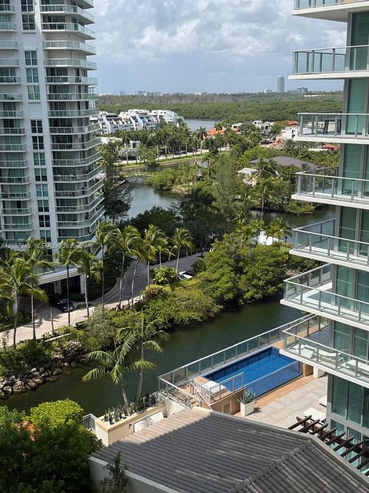 For Rent: $6,800 (3 beds, 2 baths, 1447 Square Feet)