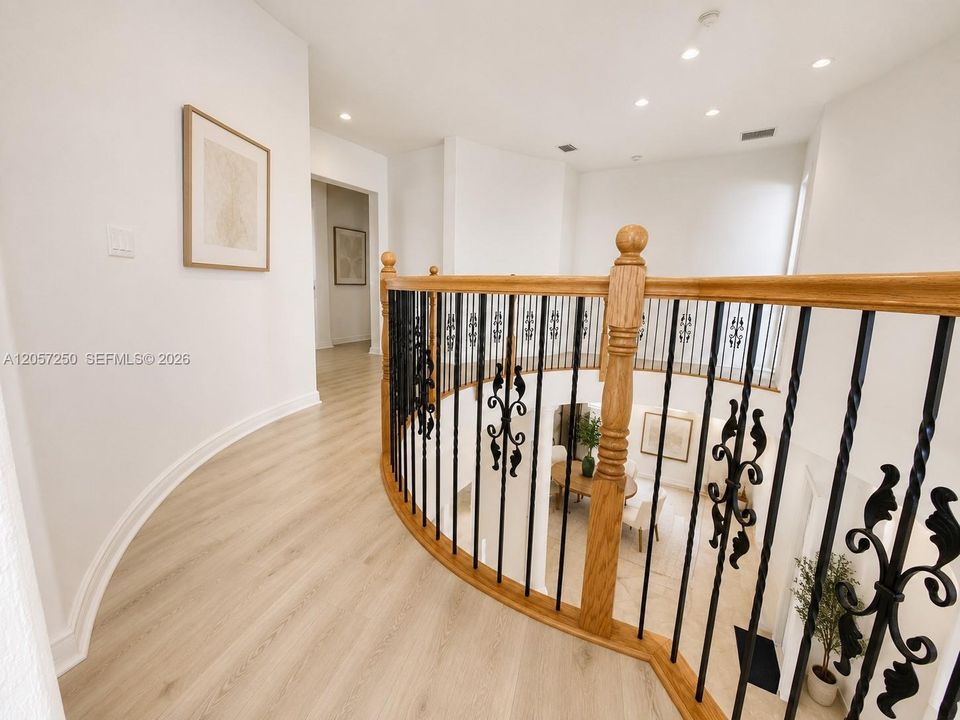 En Renta: $7,500 (7 camas, 6 baños, 5047 Pies cuadrados)