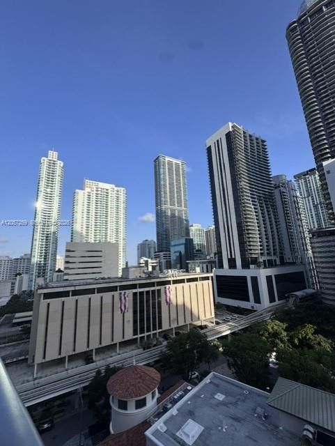 待售: $578,000 (1 贝兹, 1 浴室, 626 平方英尺)