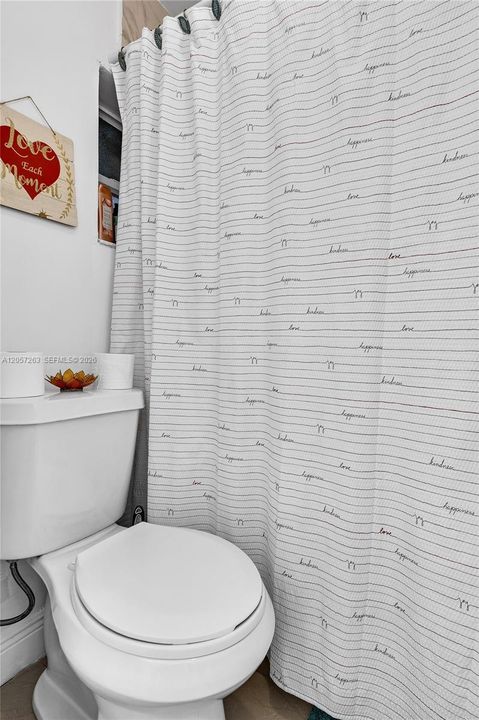 В аренду: $3,850 (3 спален, 2 ванн, 0 Квадратных фут)