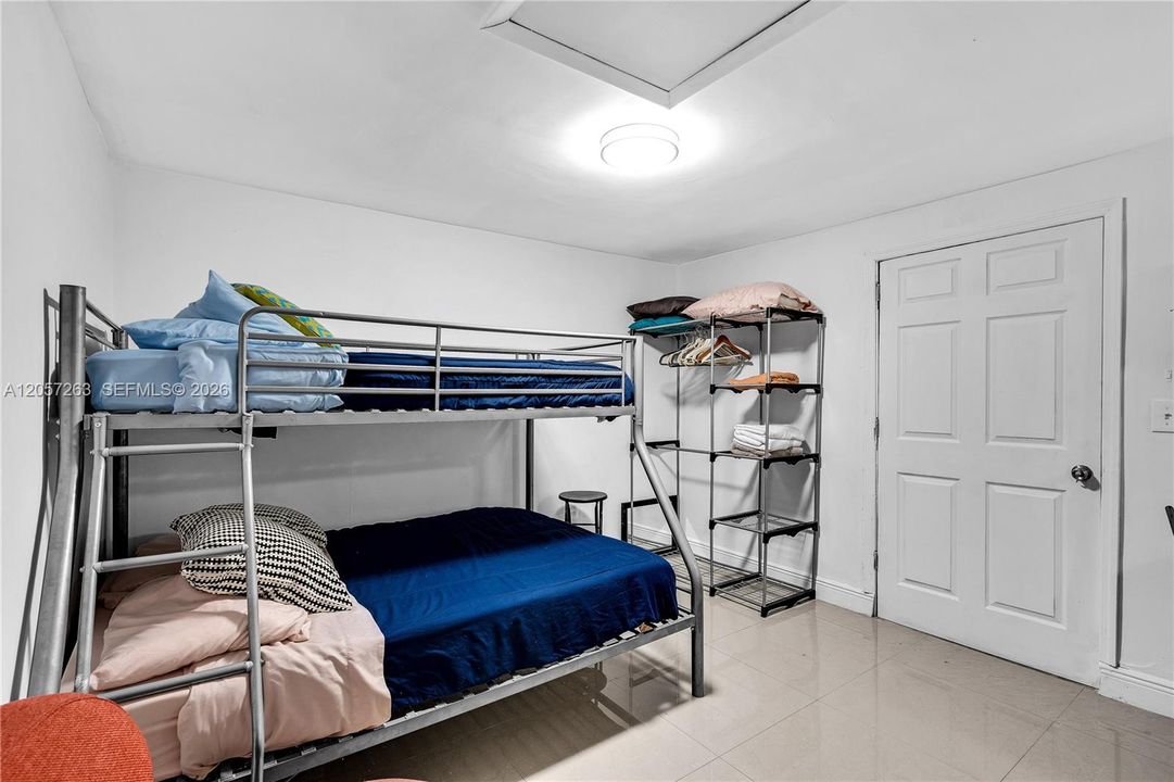 В аренду: $3,850 (3 спален, 2 ванн, 0 Квадратных фут)