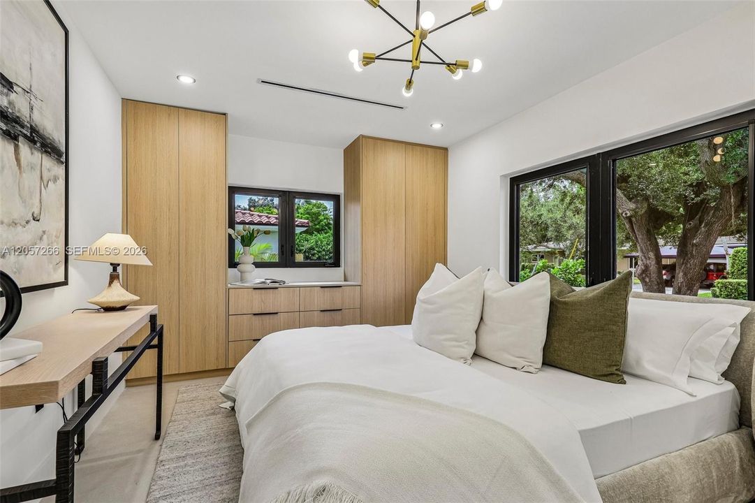En Venta: $2,500,000 (4 camas, 4 baños, 2489 Pies cuadrados)