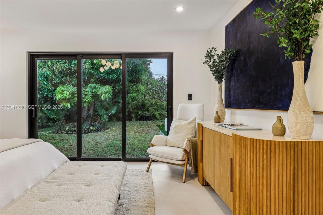 En Venta: $2,500,000 (4 camas, 4 baños, 2489 Pies cuadrados)