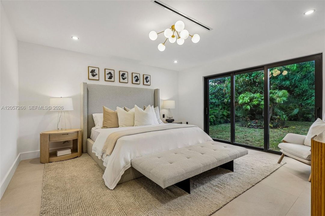 En Venta: $2,500,000 (4 camas, 4 baños, 2489 Pies cuadrados)