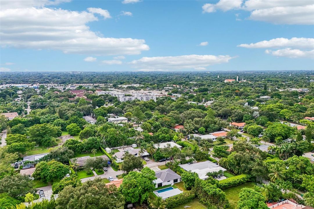 En Venta: $2,500,000 (4 camas, 4 baños, 2489 Pies cuadrados)