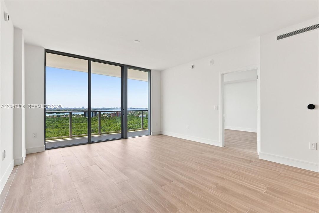 В аренду: $8,500 (2 спален, 3 ванн, 0 Квадратных фут)