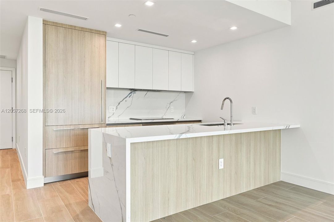В аренду: $8,500 (2 спален, 3 ванн, 0 Квадратных фут)