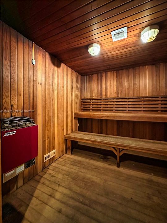 В аренду: $3,800 (1 спален, 2 ванн, 824 Квадратных фут)