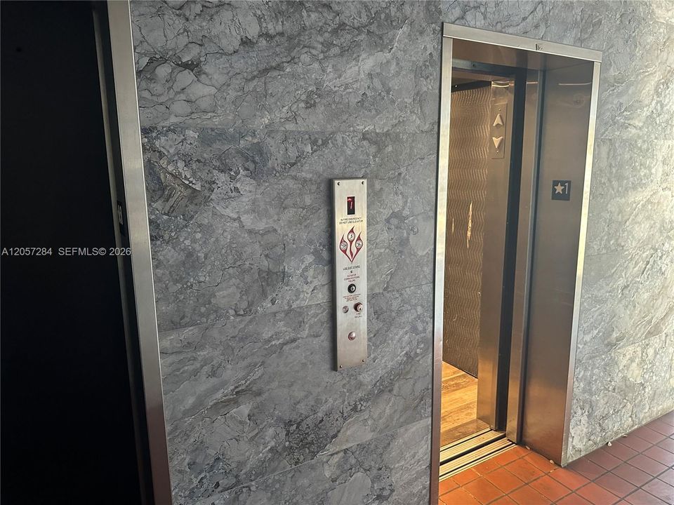 En Venta: $120,000 (1 camas, 1 baños, 878 Pies cuadrados)