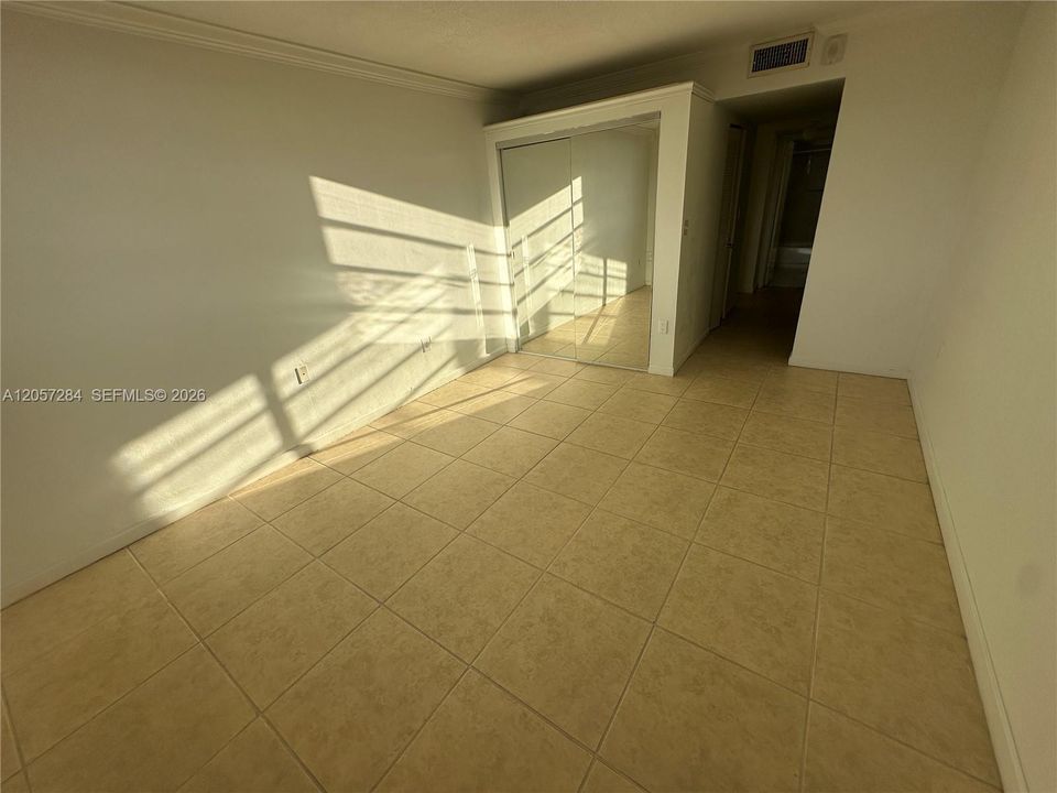 En Venta: $120,000 (1 camas, 1 baños, 878 Pies cuadrados)