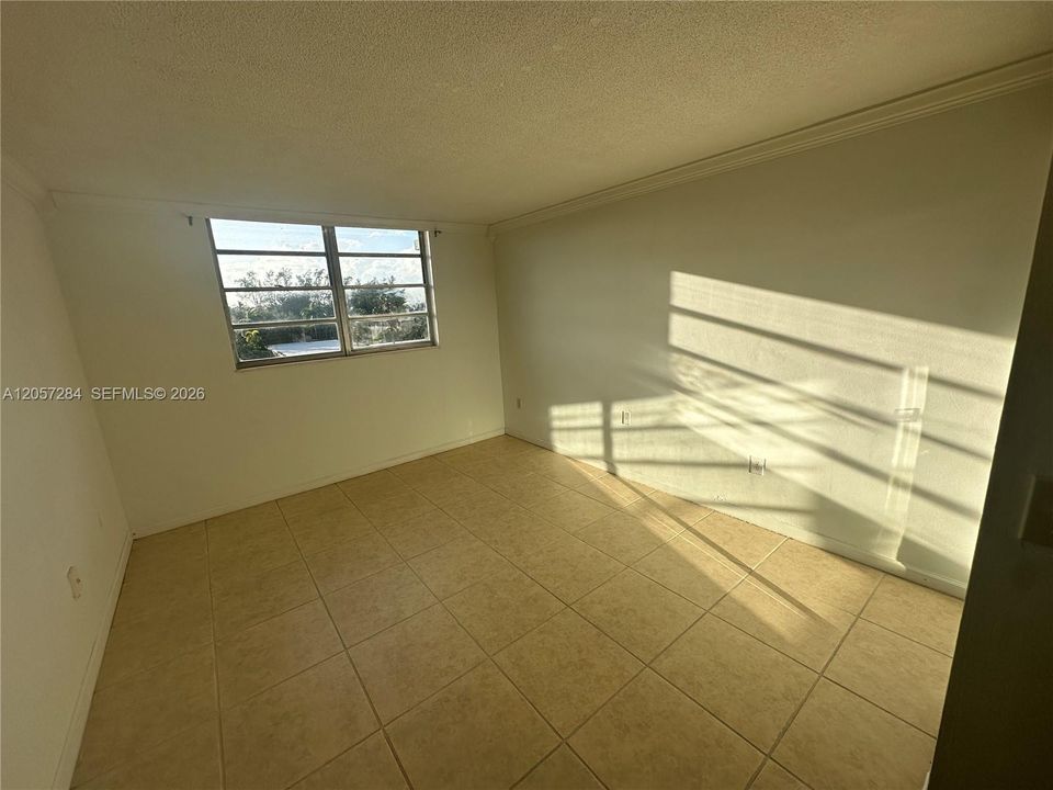 En Venta: $120,000 (1 camas, 1 baños, 878 Pies cuadrados)