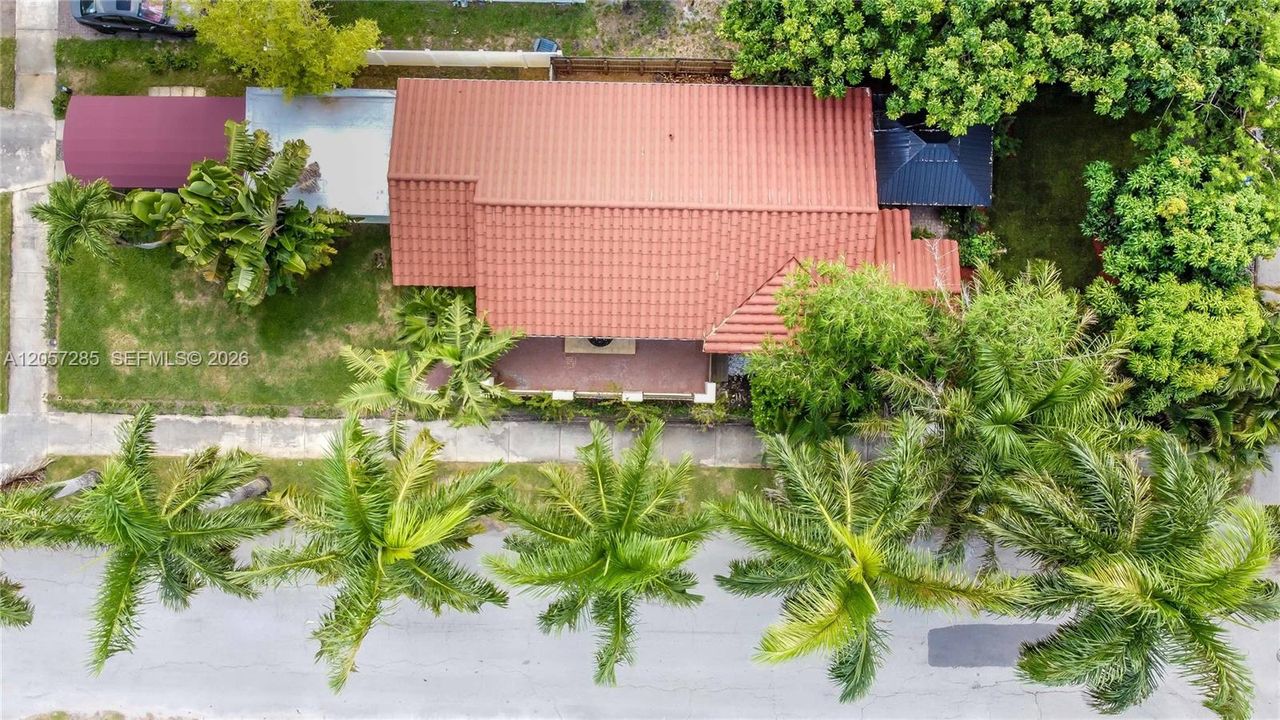 En Venta: $649,000 (2 camas, 2 baños, 1249 Pies cuadrados)
