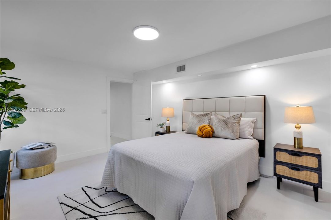 В аренду: $13,500 (5 спален, 4 ванн, 3739 Квадратных фут)