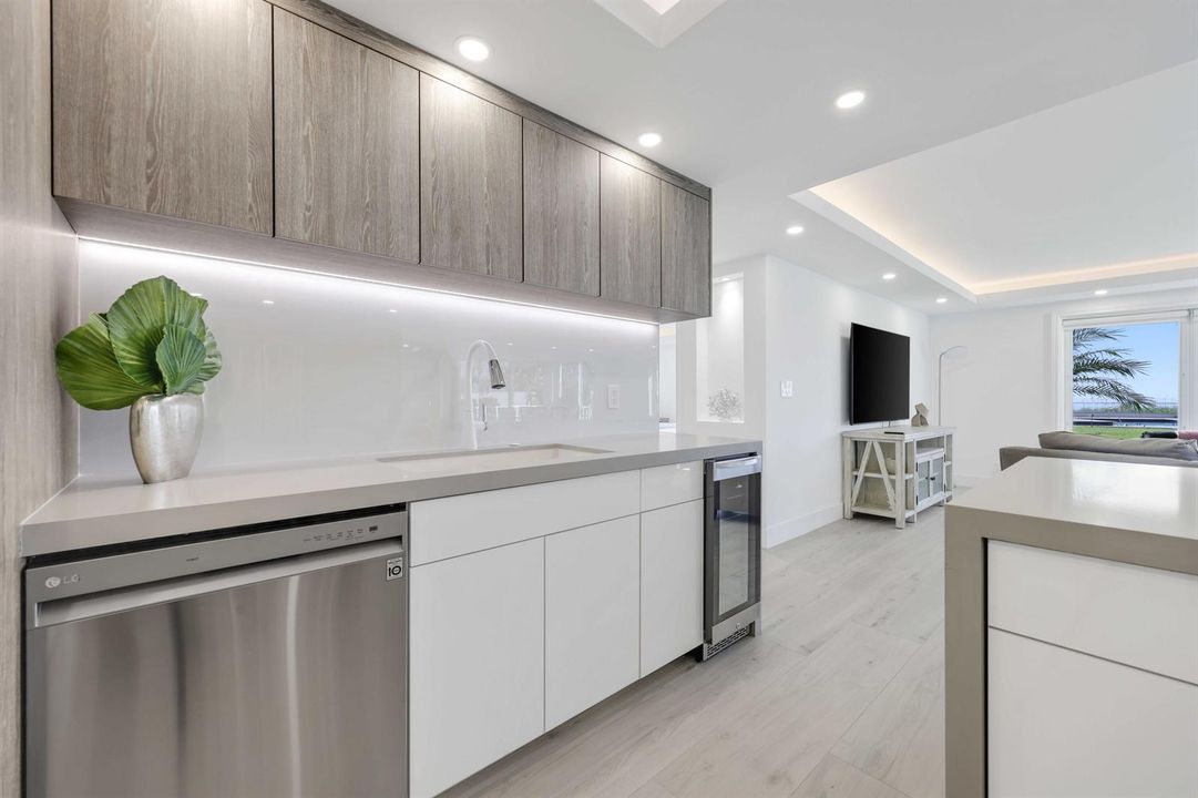 600 S Ocean Blvd 103 - 18