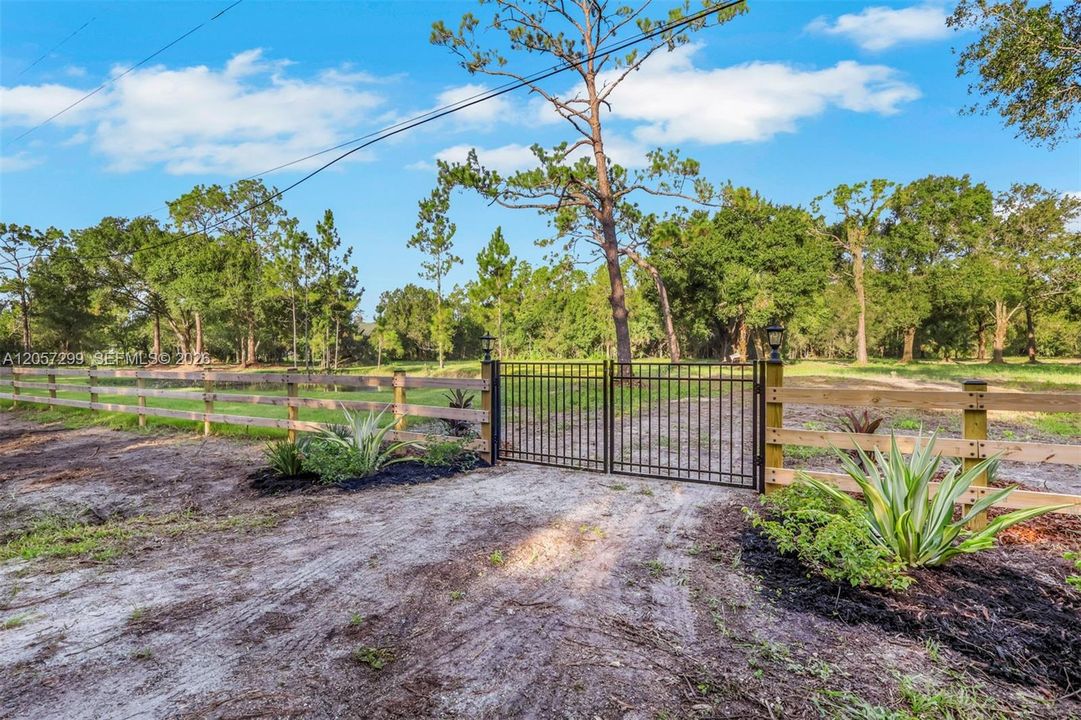 For Sale: $625,000 (8.50 acres)