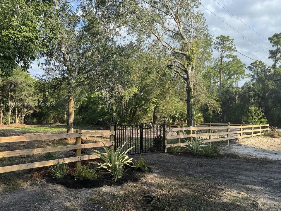 For Sale: $625,000 (8.50 acres)
