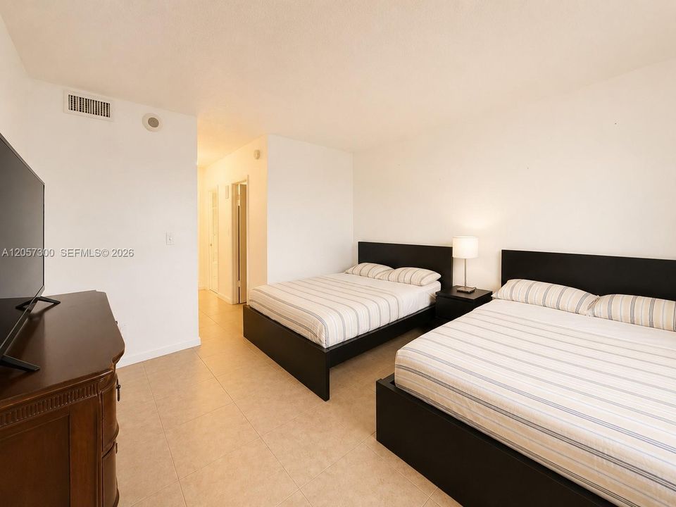 En Renta: $2,600 (1 camas, 1 baños, 1005 Pies cuadrados)