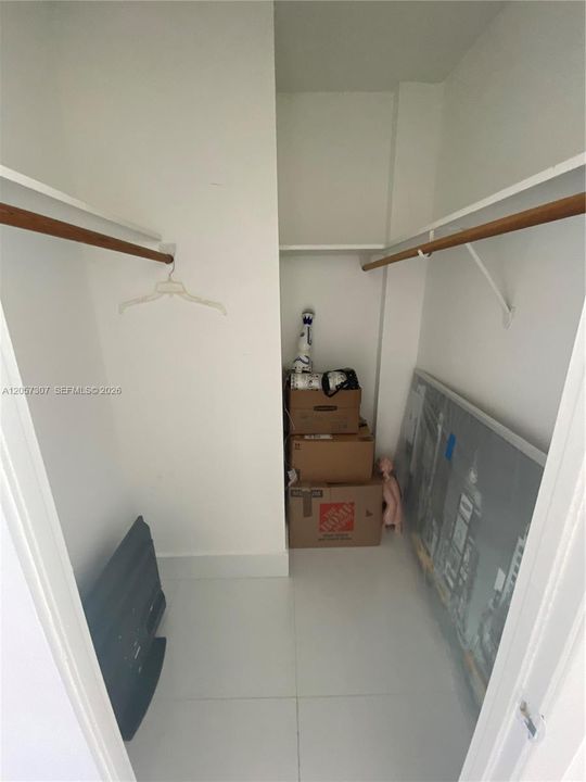 В аренду: $2,390 (2 спален, 2 ванн, 1058 Квадратных фут)