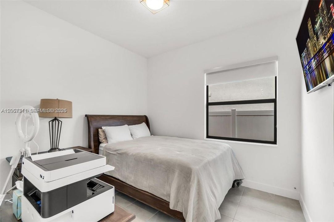 En Venta: $759,000 (3 camas, 2 baños, 2047 Pies cuadrados)