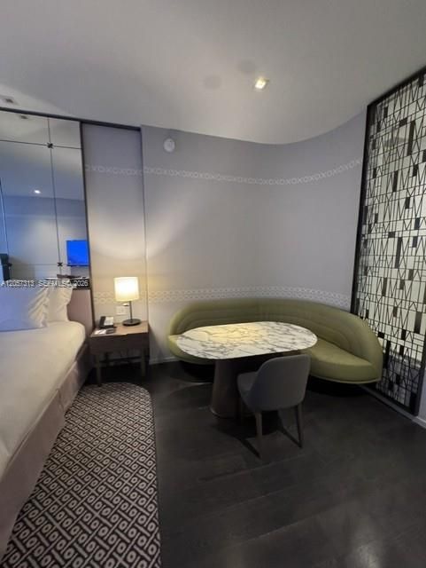 En Venta: $578,000 (1 camas, 1 baños, 627 Pies cuadrados)