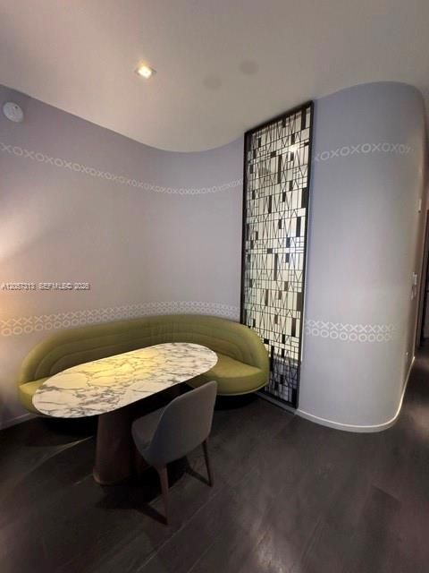 En Venta: $578,000 (1 camas, 1 baños, 627 Pies cuadrados)
