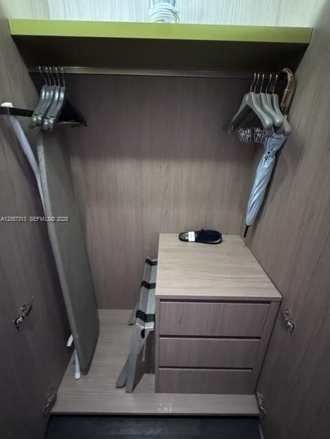 En Venta: $578,000 (1 camas, 1 baños, 627 Pies cuadrados)