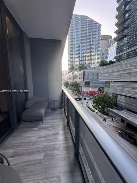 En Venta: $578,000 (1 camas, 1 baños, 627 Pies cuadrados)