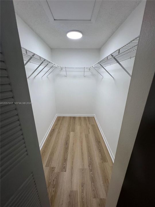 En Renta: $2,150 (2 camas, 2 baños, 942 Pies cuadrados)