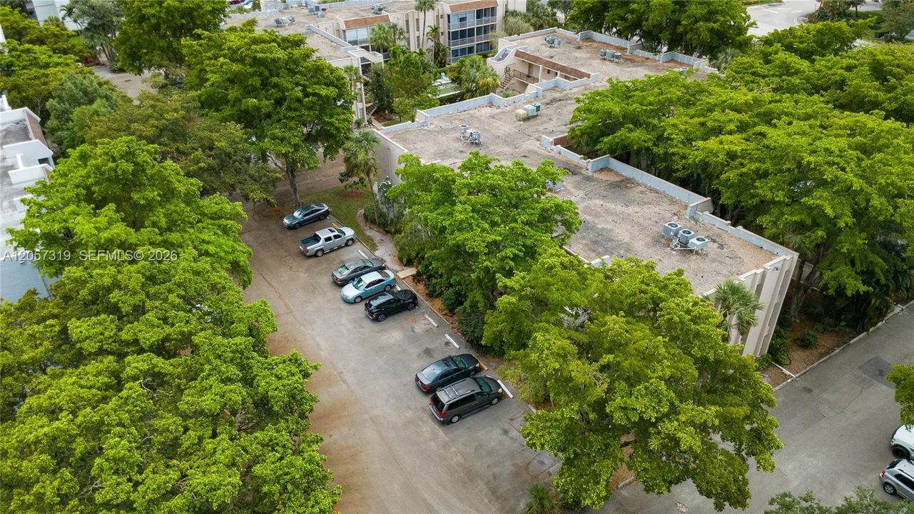 En Venta: $299,999 (3 camas, 2 baños, 1300 Pies cuadrados)