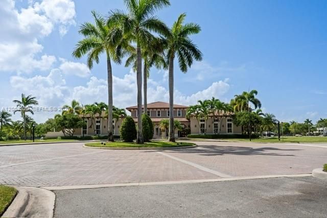 Club house