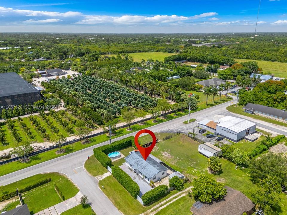 На продажу: $699,000 (3 спален, 2 ванн, 1485 Квадратных фут)