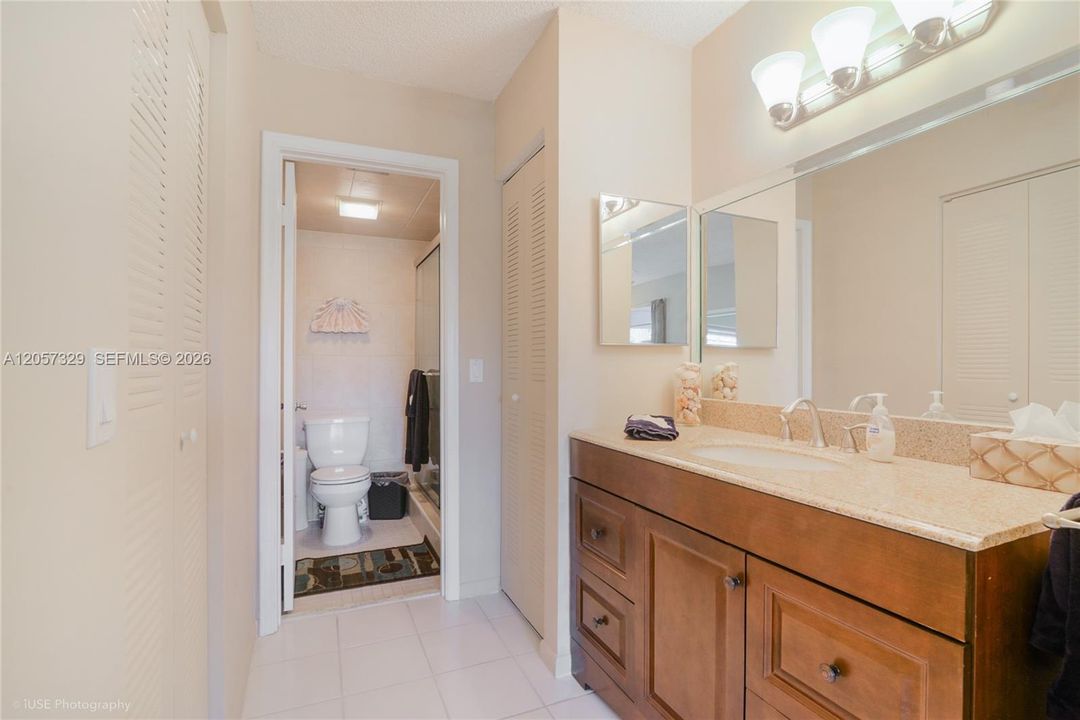 В аренду: $2,500 (2 спален, 2 ванн, 1100 Квадратных фут)