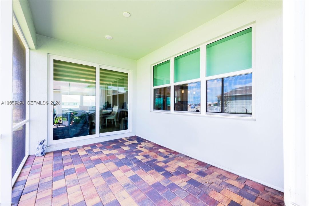 En Venta: $525,000 (2 camas, 2 baños, 1829 Pies cuadrados)